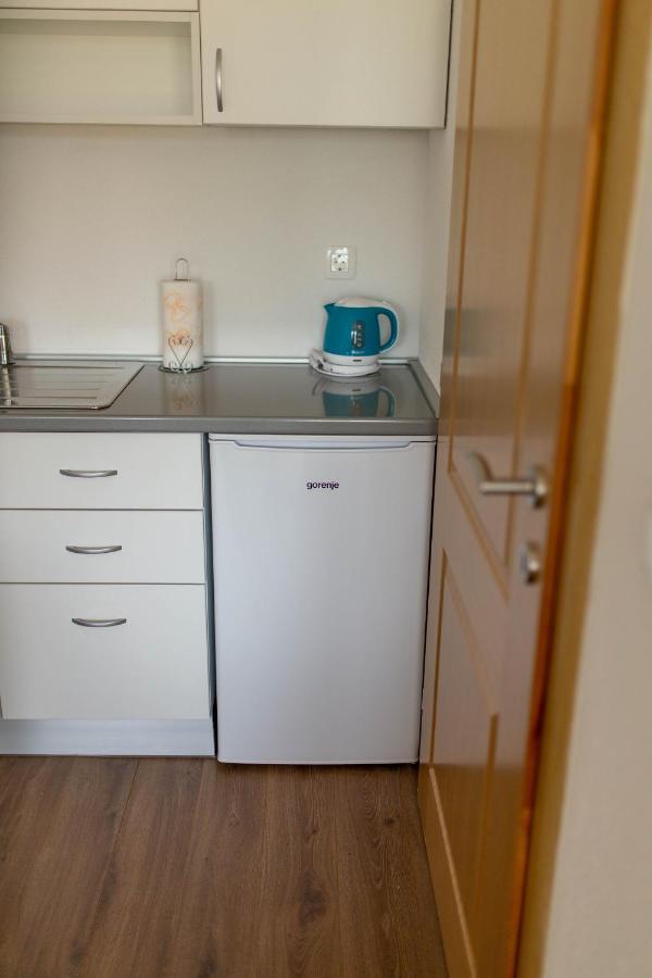 Apartmani Mia Prozor Exterior foto
